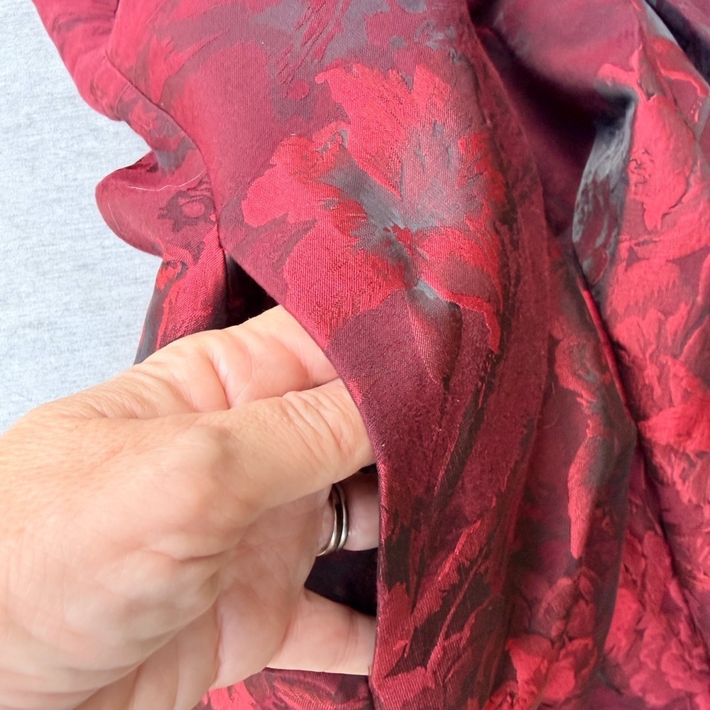 WHBM Burgundy Brocade Floral Fit & Flare Cocktail Dress w Pockets - Picture 6 of 11